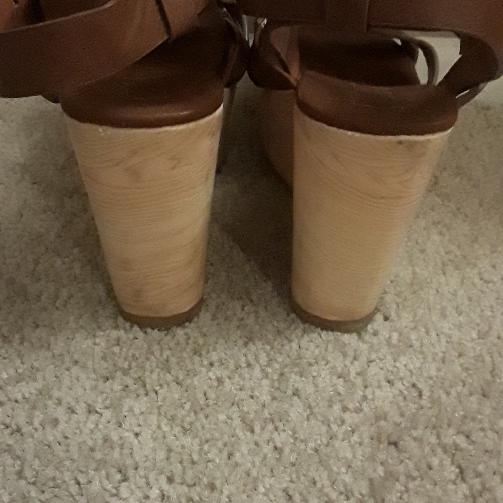Forever 21 Platform Sandals, EUC, Sz 9 - Picture 4 of 8
